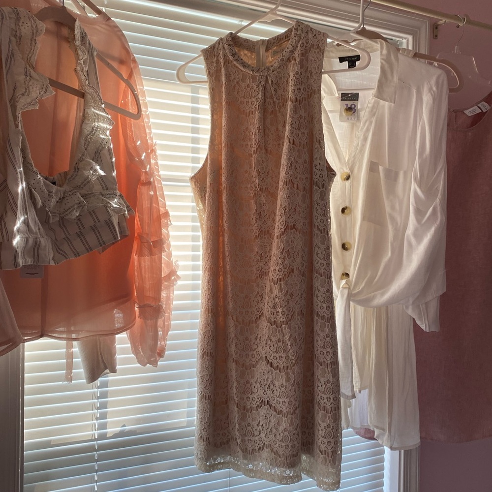 Lace dress